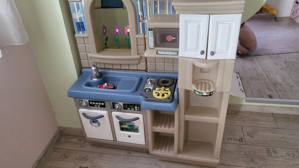 Детска кухня little tikes