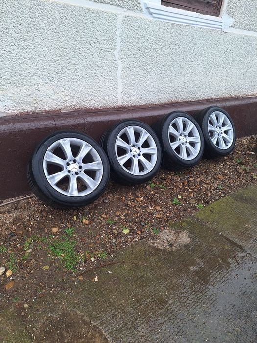 Vând jante mercedes