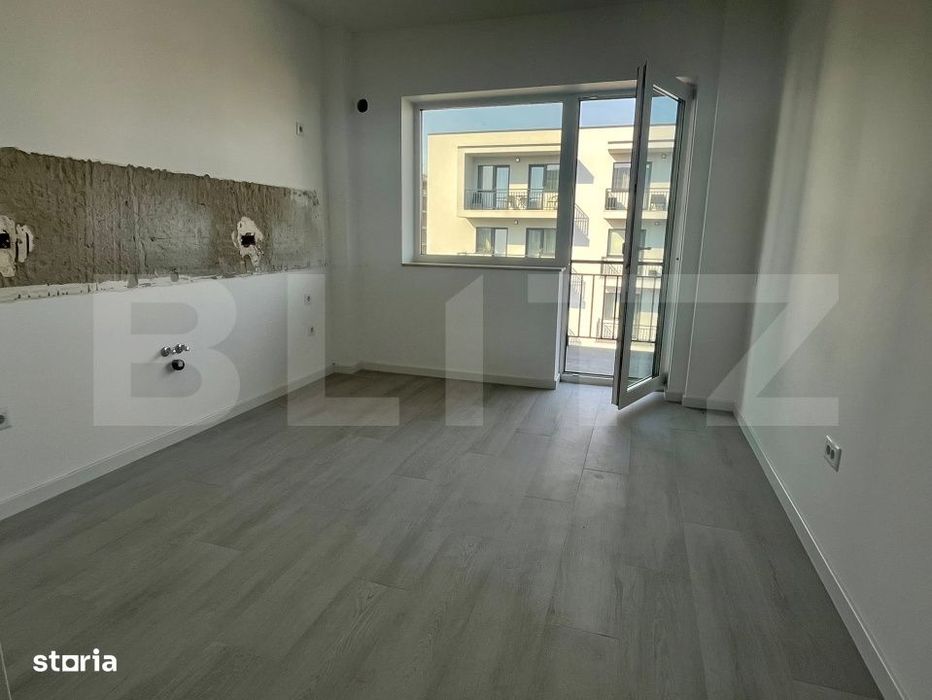 Apartament 3 camere, 78.7 mp, parcare + boxa, zona Tractoru