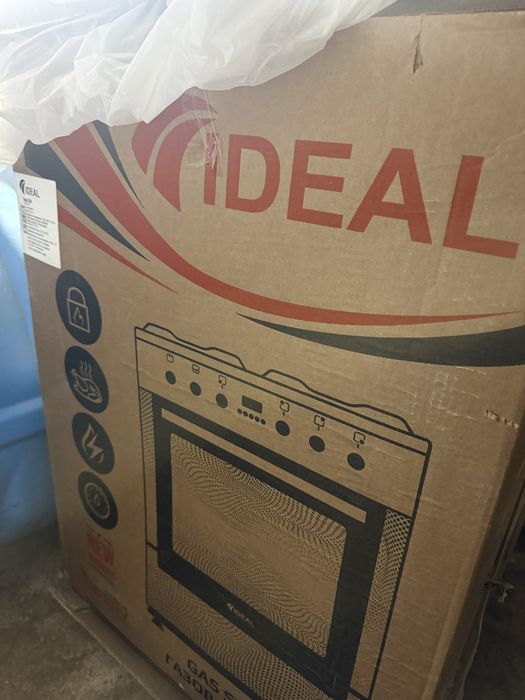 Ideal gaz plitasi qora rangda