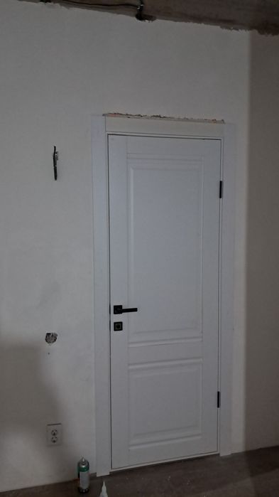 Установка дверь. укладка ламината