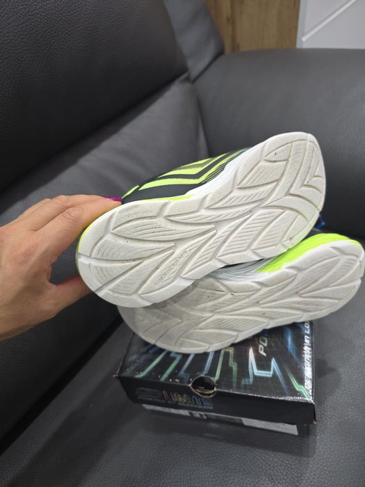 Маратонки Skechers 35 момче