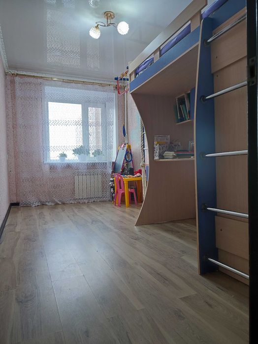 Продам 3 комнатную квартиру