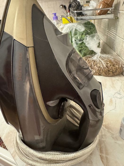 Продам утюг в отличном состоянии