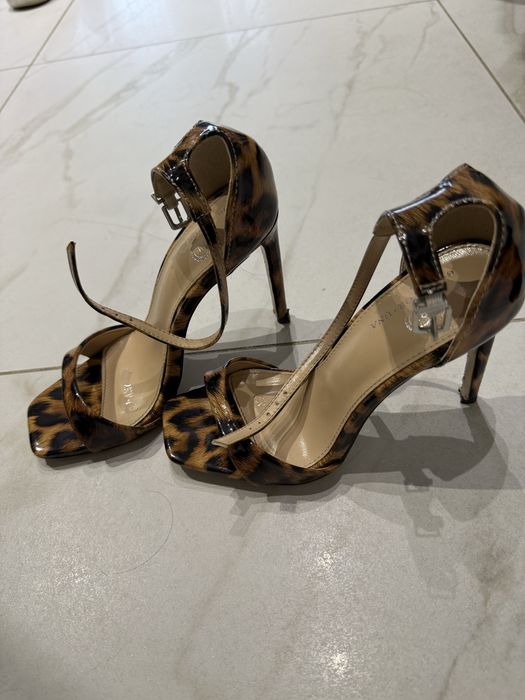 Каблуки леопардовые