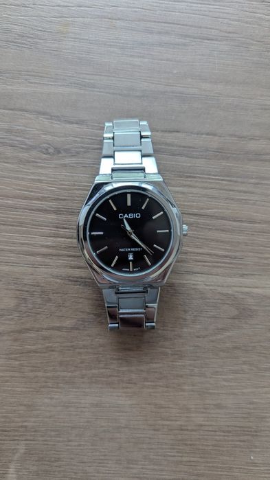 Продам часы хорошие