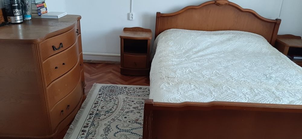 Спальный гарнитур, угловая тумба