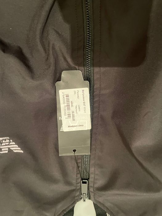 Бомбер/ветровка армани