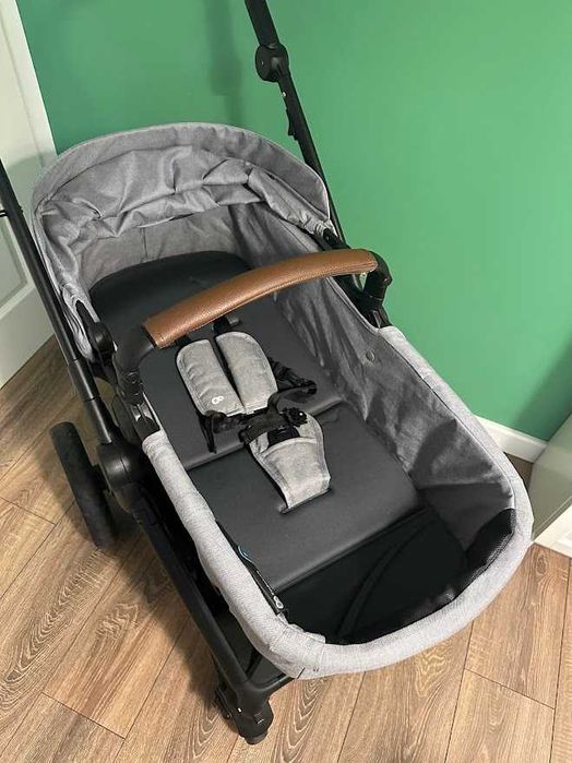 Carucior 3in1 KINDERKRAFT A-Tour KSATOU00LGR3, 5 puncte, 0 luni+, gri-negru