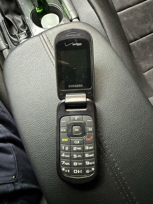 Продам samsung gusto 2