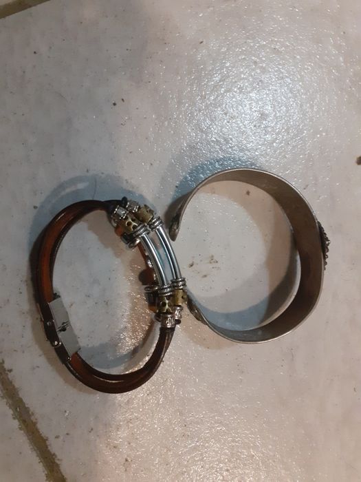 Две дамски гривни,накит,дамски аксесоар