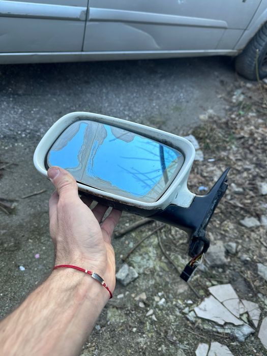 Ляво огледало за ауди А3 8L бяло