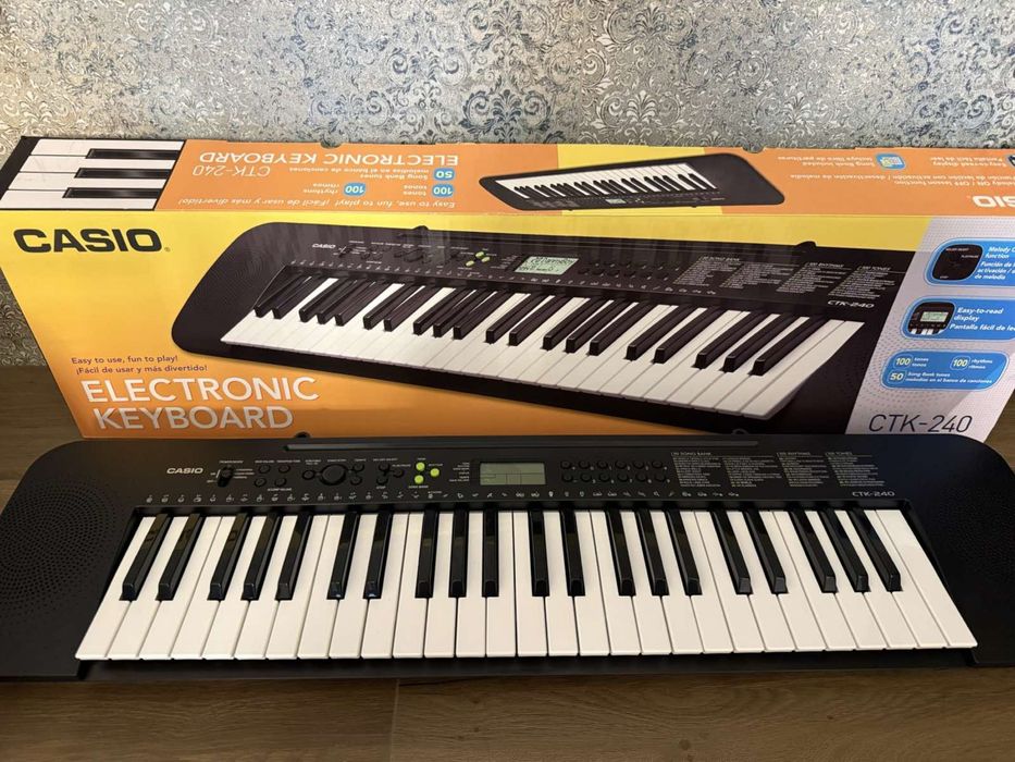 Синтезатор Casio