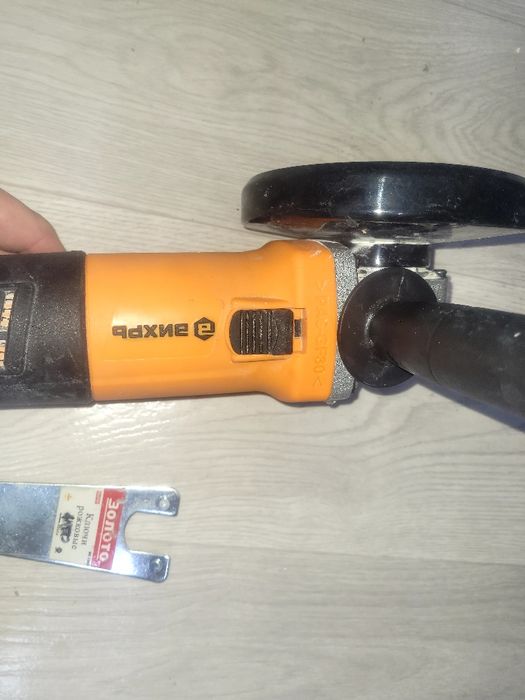 Продам болгарка хорошая