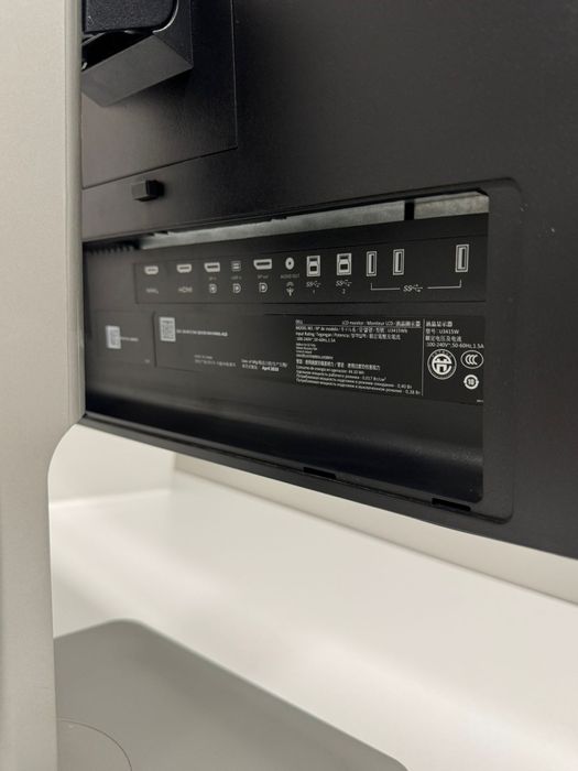 Monitor curbat Dell UltraSharp U3415W – 34”