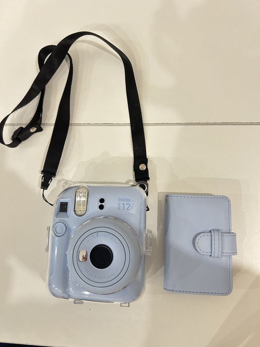 Продам Инстакс 12 мини Instax 12 mini