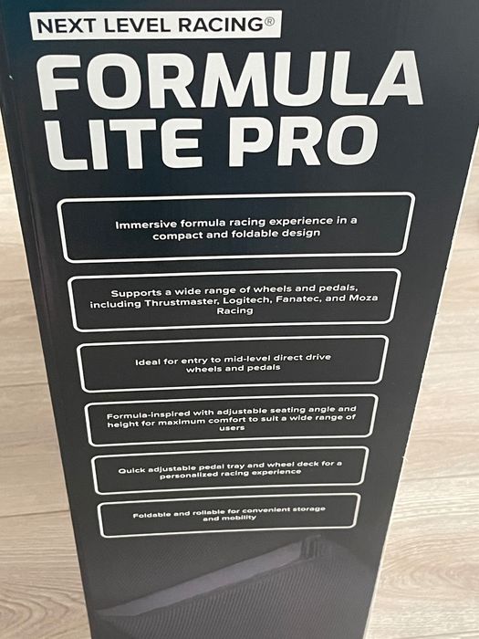 Logitech G923 и Next Level Racing Formula Lite Pro