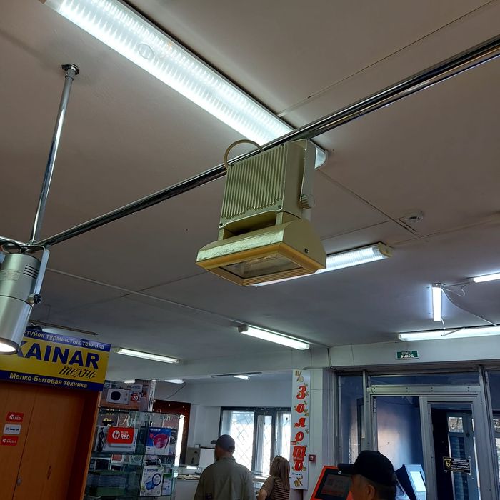 Светильник÷прожектор