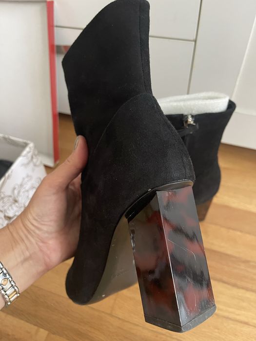 Mango боти, естествен велур