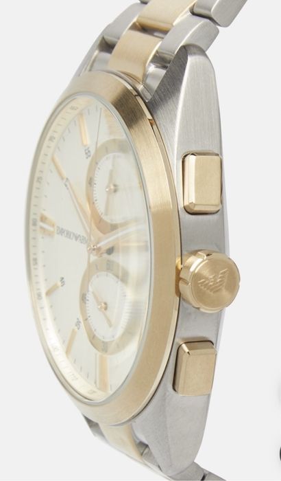 Часовник Emporio Armani