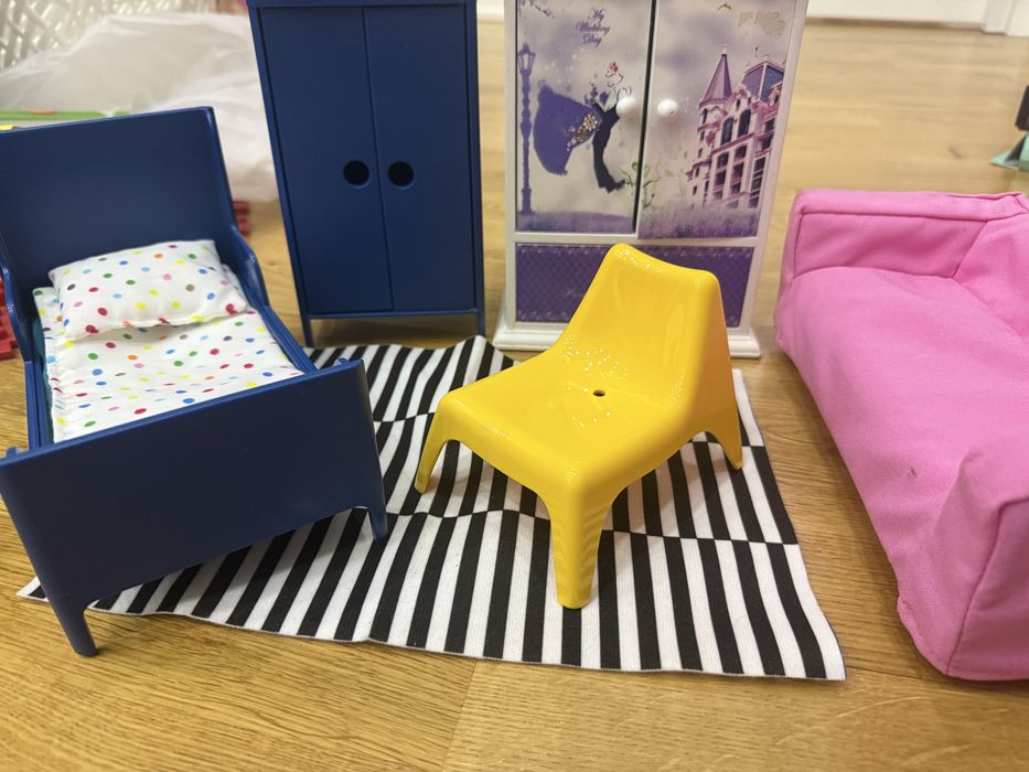 Набор игрушечной мебели