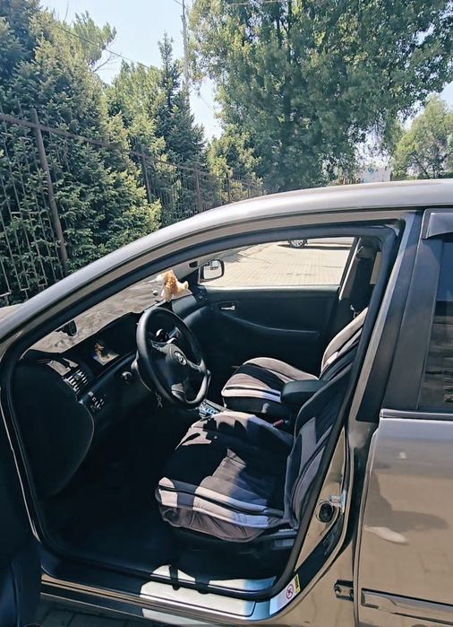Продам короллу хечбек 120