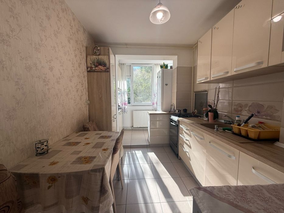 Proprietar apartament 3 camere Făget Bd. Gării