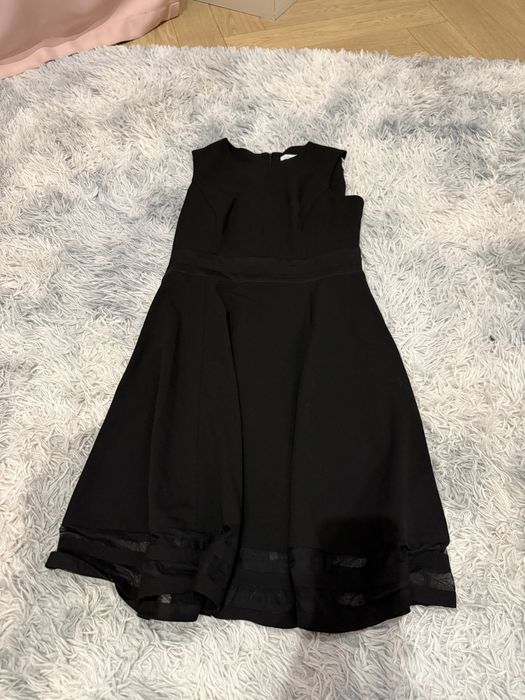 Продам классические платья