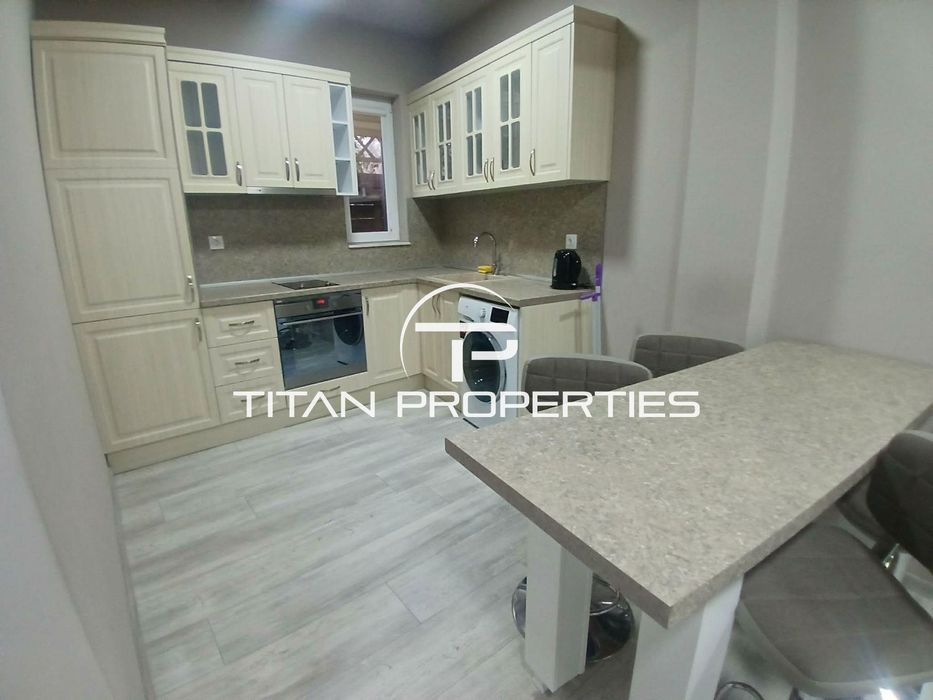 Дава се под наем Тристаен апартамент в Варна, ЖП Гара - 75 кв.м за 1495.83 € - Снимка #3