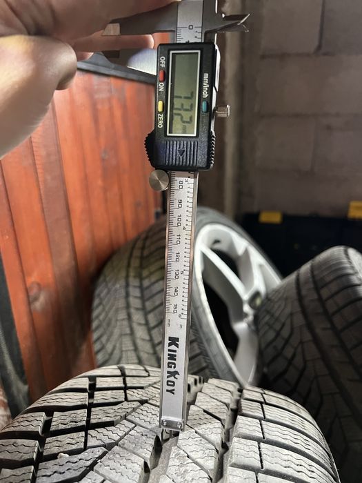 Джанти с гуми Opel Ronal Penta 225/40/18 Astra H