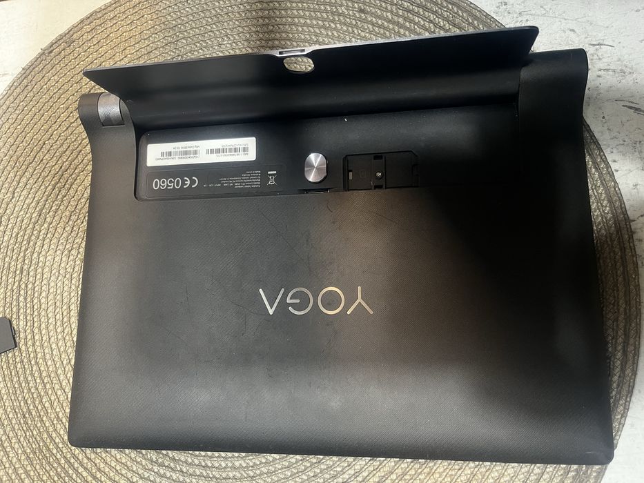 Lenovo yoga 8MP камера