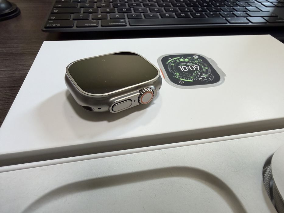 Apple Watch Ultra 3, Natural Ti, Milanese Loop, 2г. гаранция