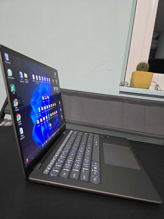 Touchscreen Omnibook Snapdragon X AI, Elite, 16 RAM,26 часа, 512GB SSD