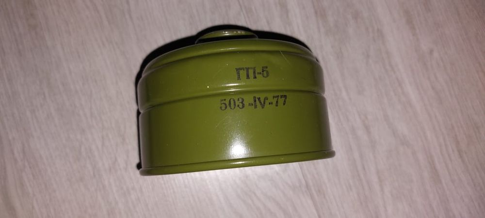 Продам противогаз гп 5 без сумки хранился 40 лет