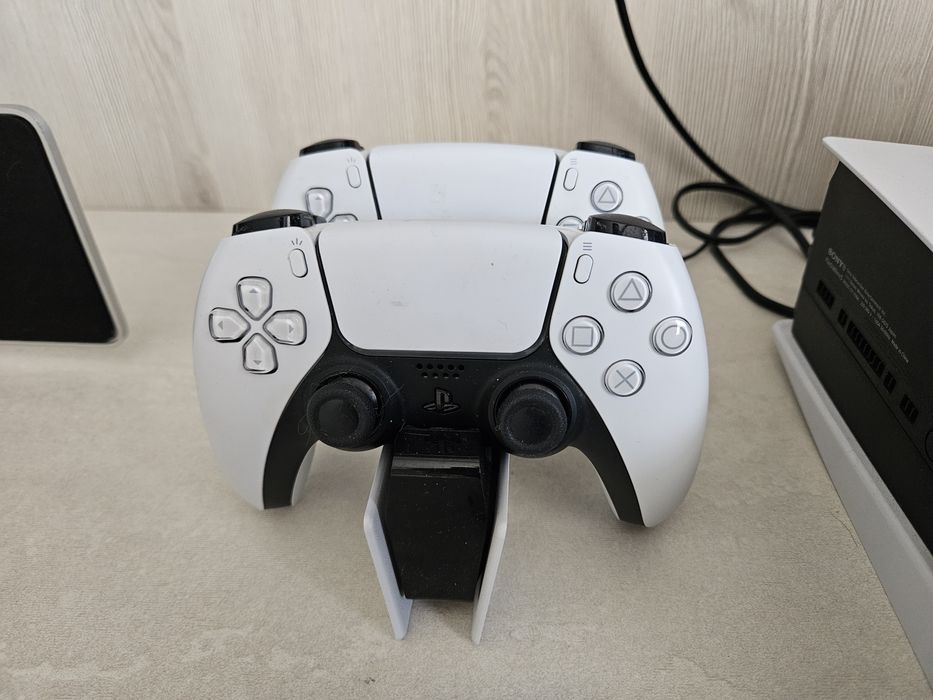 Bundle Complet PlayStation 5 + PlayStation VR2 | Accesorii incluse