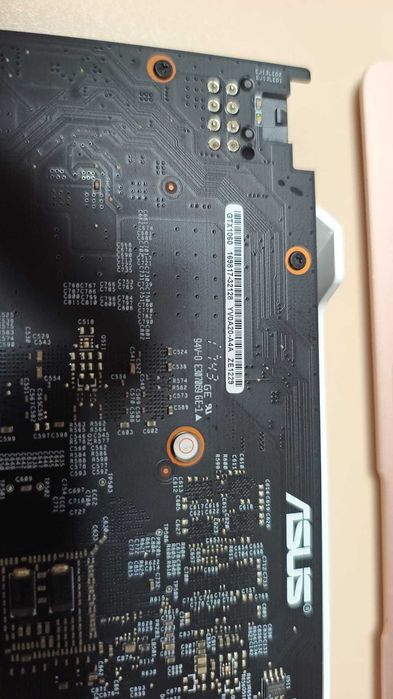 Vand placa video Asus GTX 1060 - 6 GB RAM
