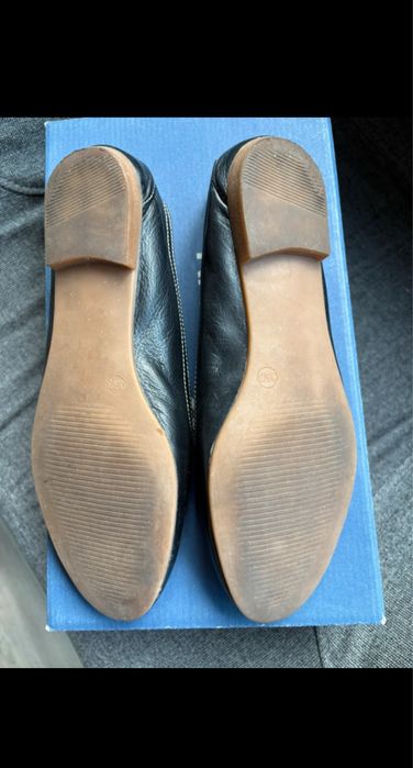 Balerini negri, Ravalle, 36