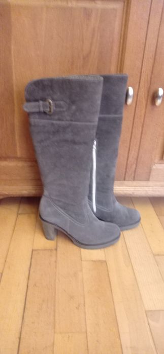 Cizme de dama de piele intoasa