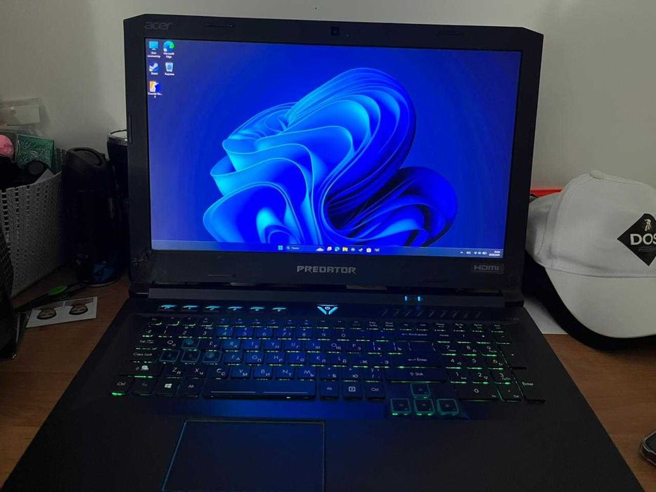 Продам ноутбук Acer Predator Helios 500 PH517-61