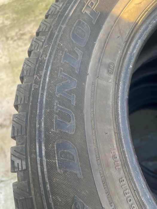 Продам шины в отличном сост