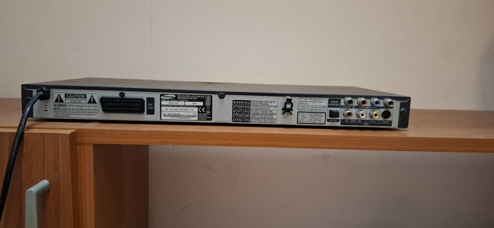 DVD Player Samsung DVD-P370 DivX Dolby DTS HDMI-ready stare bună