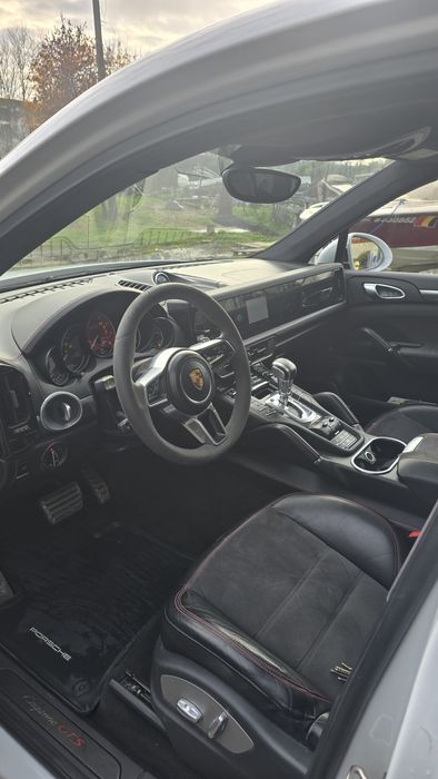 Porsche Cayenne GTS