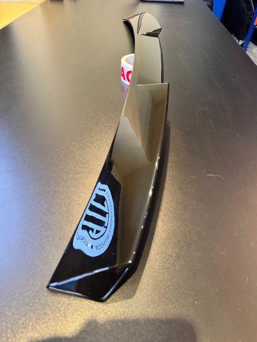 Eleron Luneta - Bmw Seria 3 F30 M4 Negru Lucios