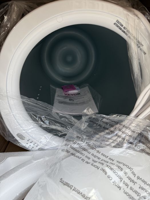 Vand Incalzitor Prosoape VEVOR Nou Nefolosit cu garantie inclusa