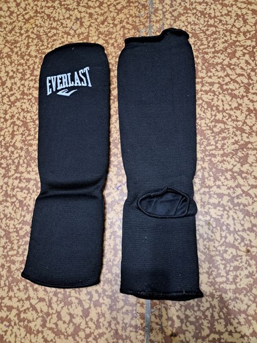 Срочно продам футы