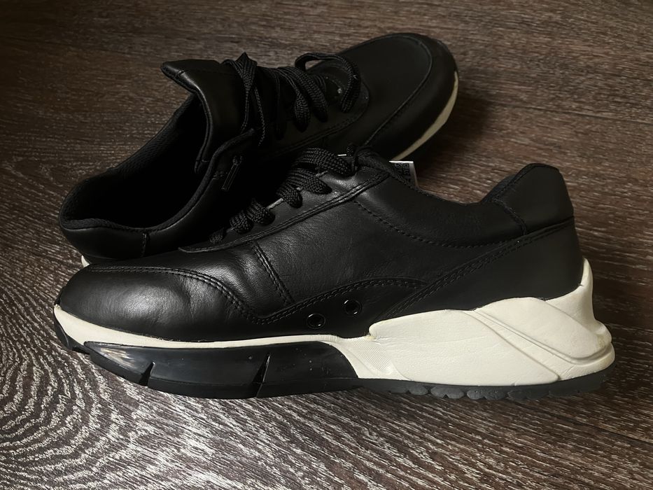 Кроссовки Zara original