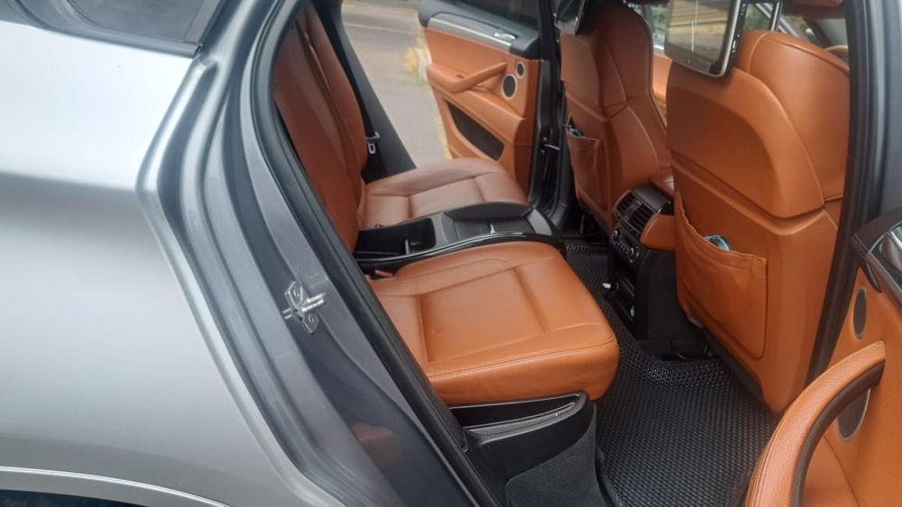 Продам автомобиль BMW X6