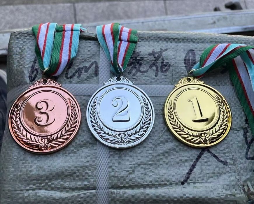 Medal 1,2,3 optim temir медаль