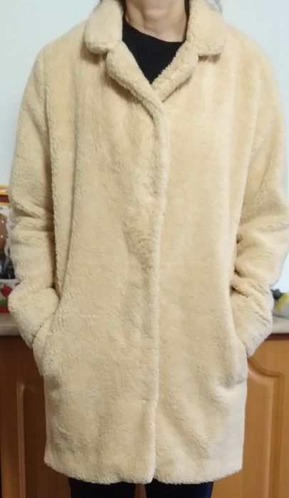 Полу шубка демисезонная  тедди