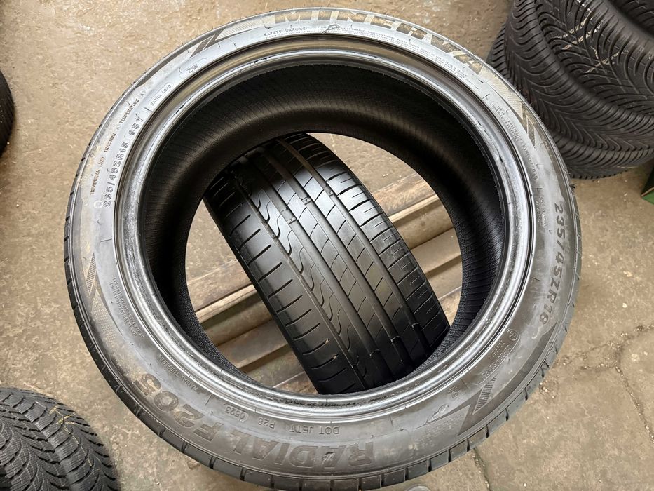 Anvelope Vara 235/45 R18 - stoc depozit